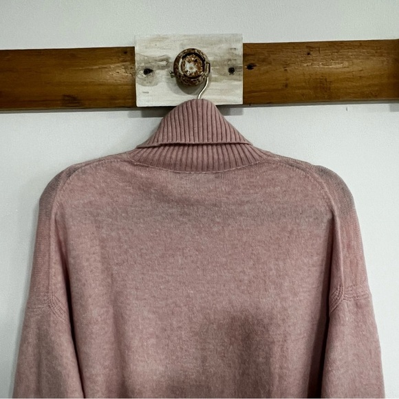 *NEW* J.Crew Turtleneck Sweater in Supersoft Yarn - Picture 10 of 13